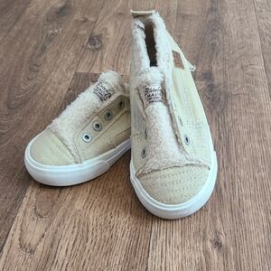 Blowfish Kids Beige Slip-On Sneakers